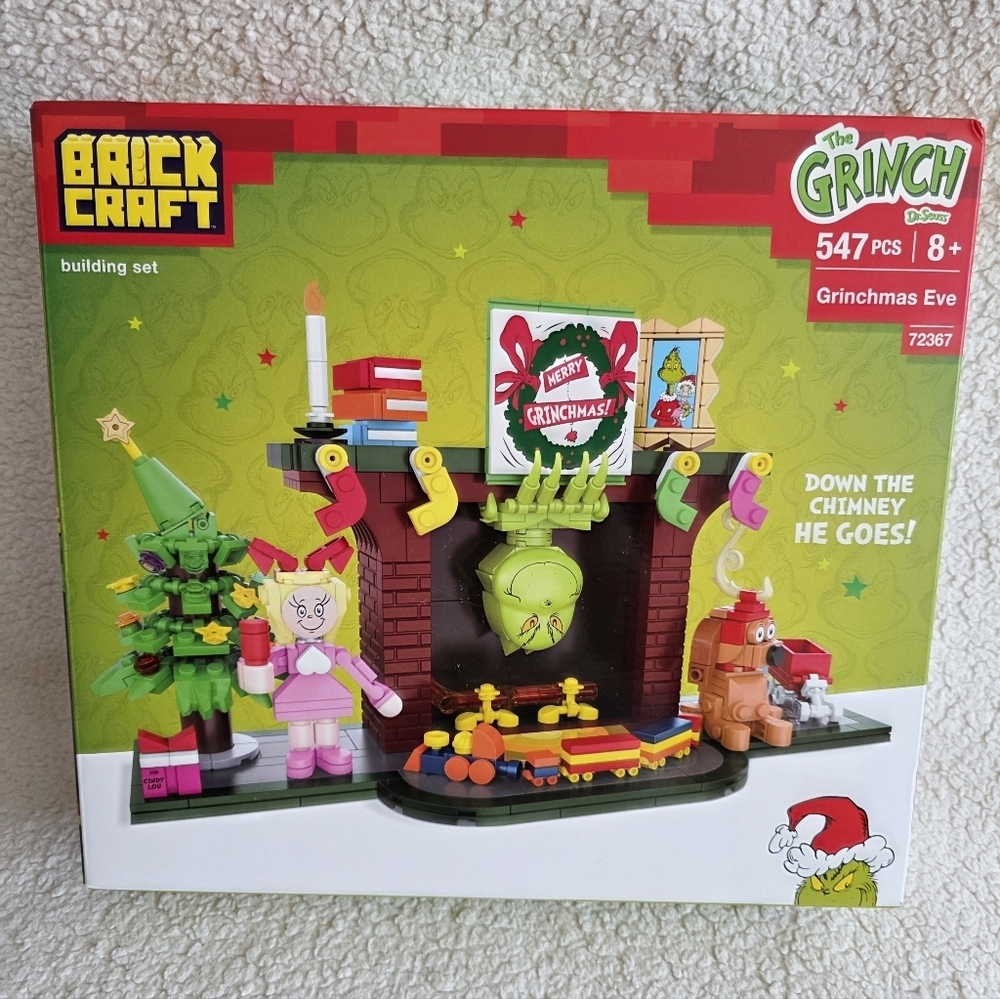 New Brickcraft The Grinch Grinchmas Eve Fireplace Building Kit, 547-Piece Lego